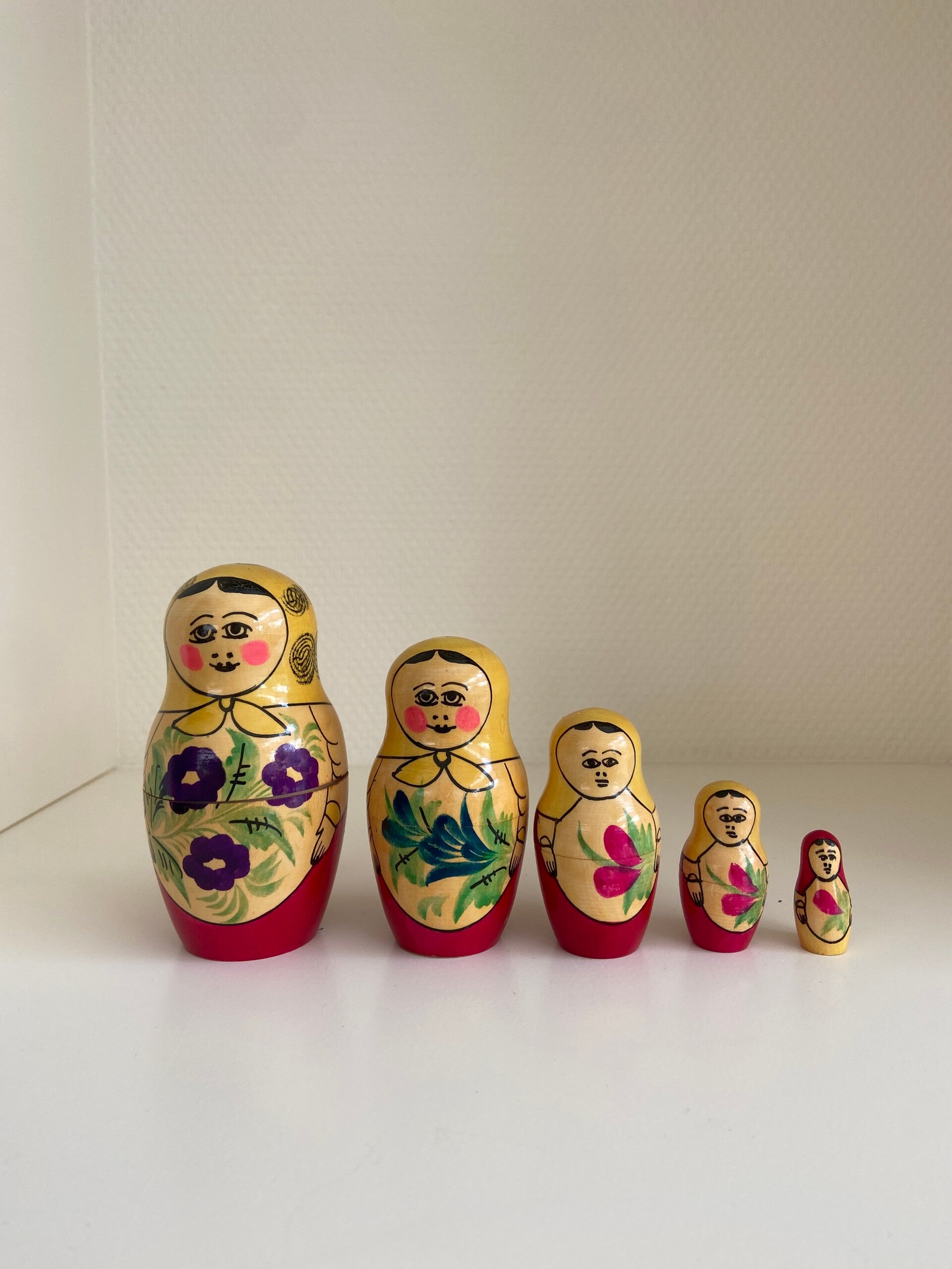 Set van 5 vintage Matroesjka poppen