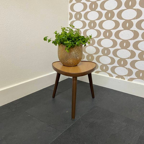 Vintage plantentafeltje met eikenfineer blad