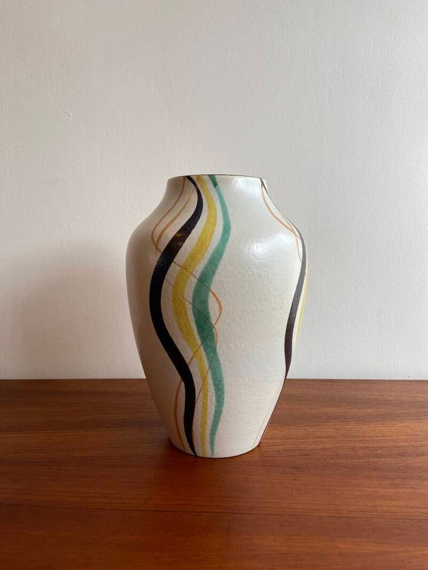 West Germany Bay vaas 576-30