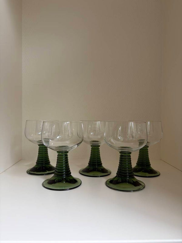 Set van 5 Franse roemerglazen/moezelwijn glazen met groene voet
