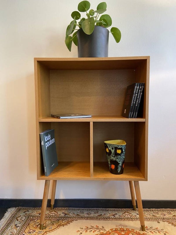 Vintage Deens boeken/wandkastje van licht eiken