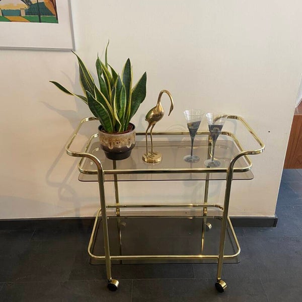 Vintage messing bar cart/serveerwagen met rookglas
