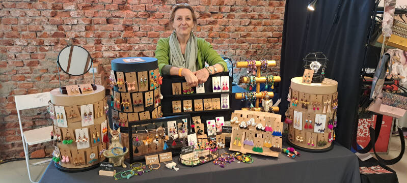 schmuckelig beim designmarkt in der Seifenfabrik