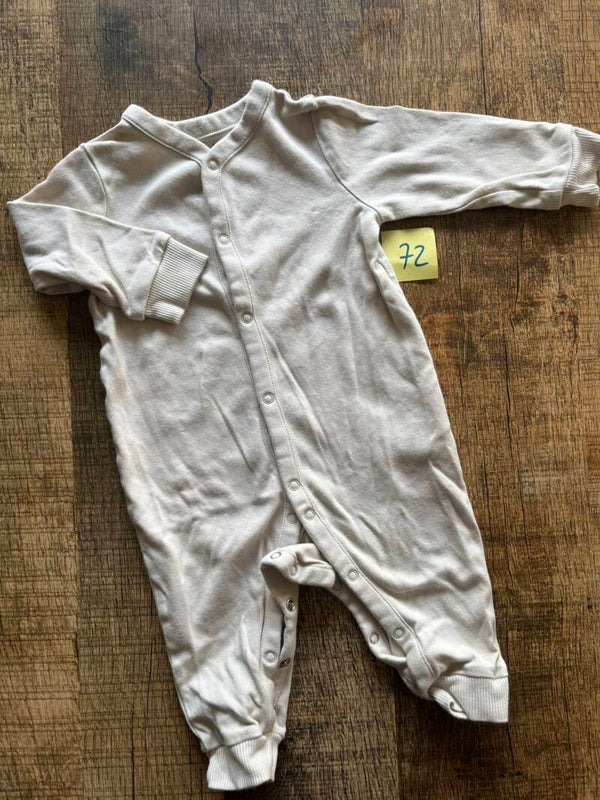 072 Onesie pyama beige mt68