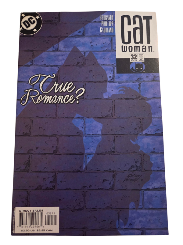 Cat Woman #32 (2004)