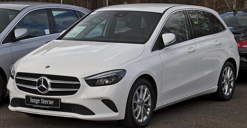 mercedes b-klasse w246 wit voorkant en zijaanzicht