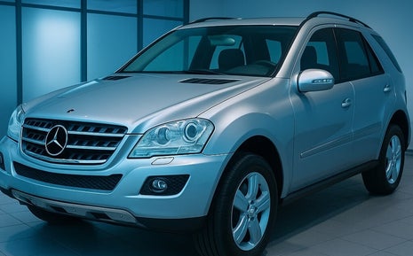 mercedes ML w164 zilver voorkant en zijkant