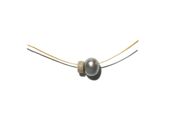 necklace Subtle grey pearl NS2055