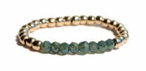 2 mm flexring with green sparkling crystal, RF471