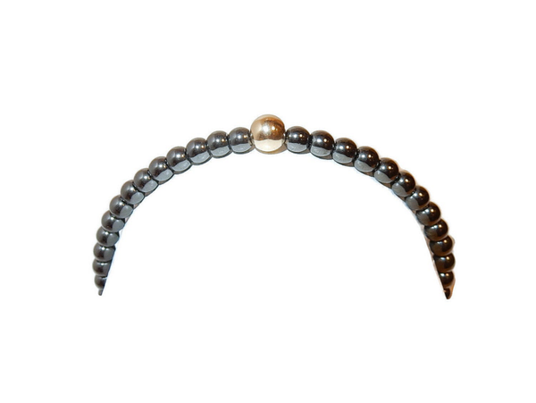 flexbracelet 4 mm Hematite and a shiny 6 mm goldfilled accent BFH2867
