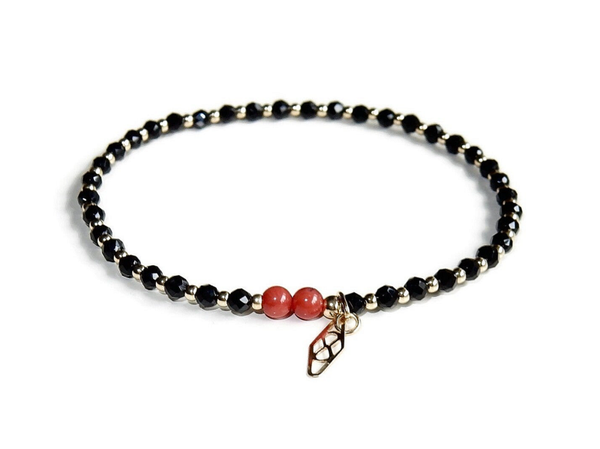 flexbracelet 3 mm Spinel, 2 mm goldfilled & 4 mm red Coral BF3064