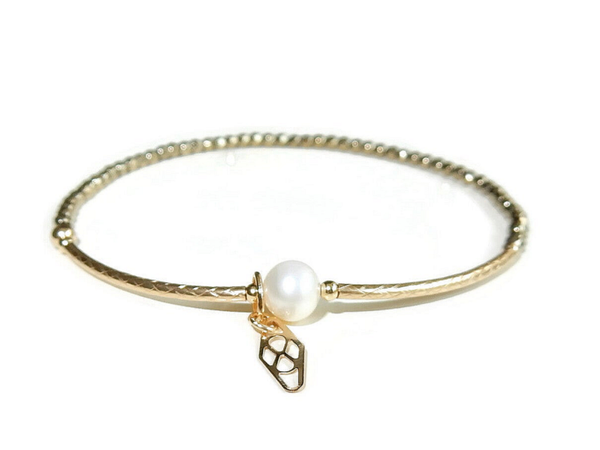 flexbracelet faceted Hematite, patterned tube and AA+ freshwaterpearl BFP3084