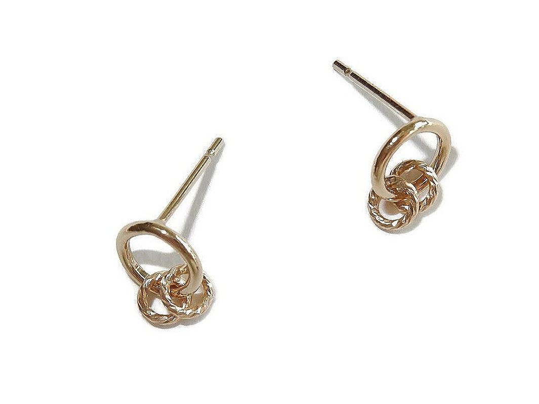 7 mm ringstuds with 4 mm sparkling rings EBS2276