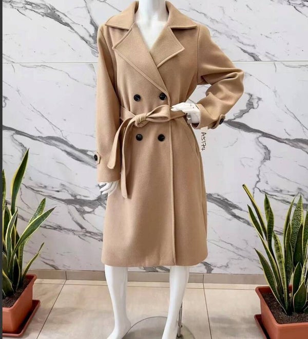 Manteau en drap de laine avec doublure