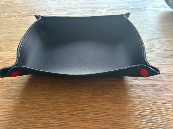 Dobbelbakje | Zwart met rode knopen
