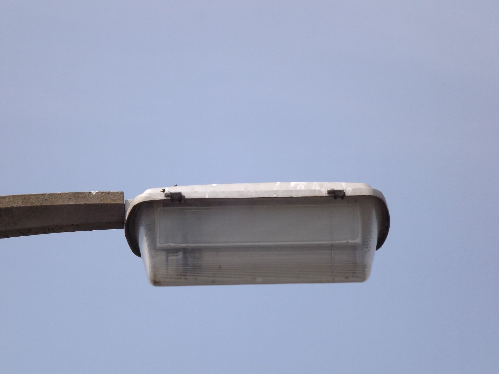 GEC Z9454 Lantern Installations