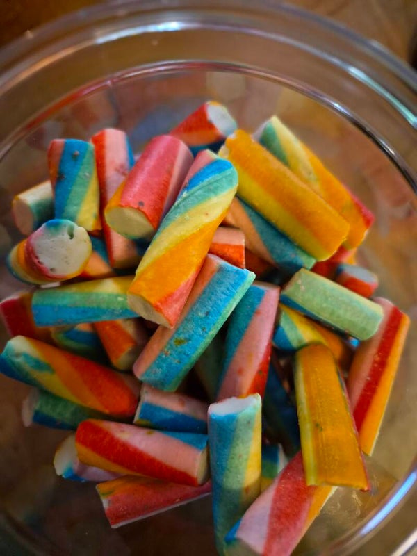 Regenboogstokjes