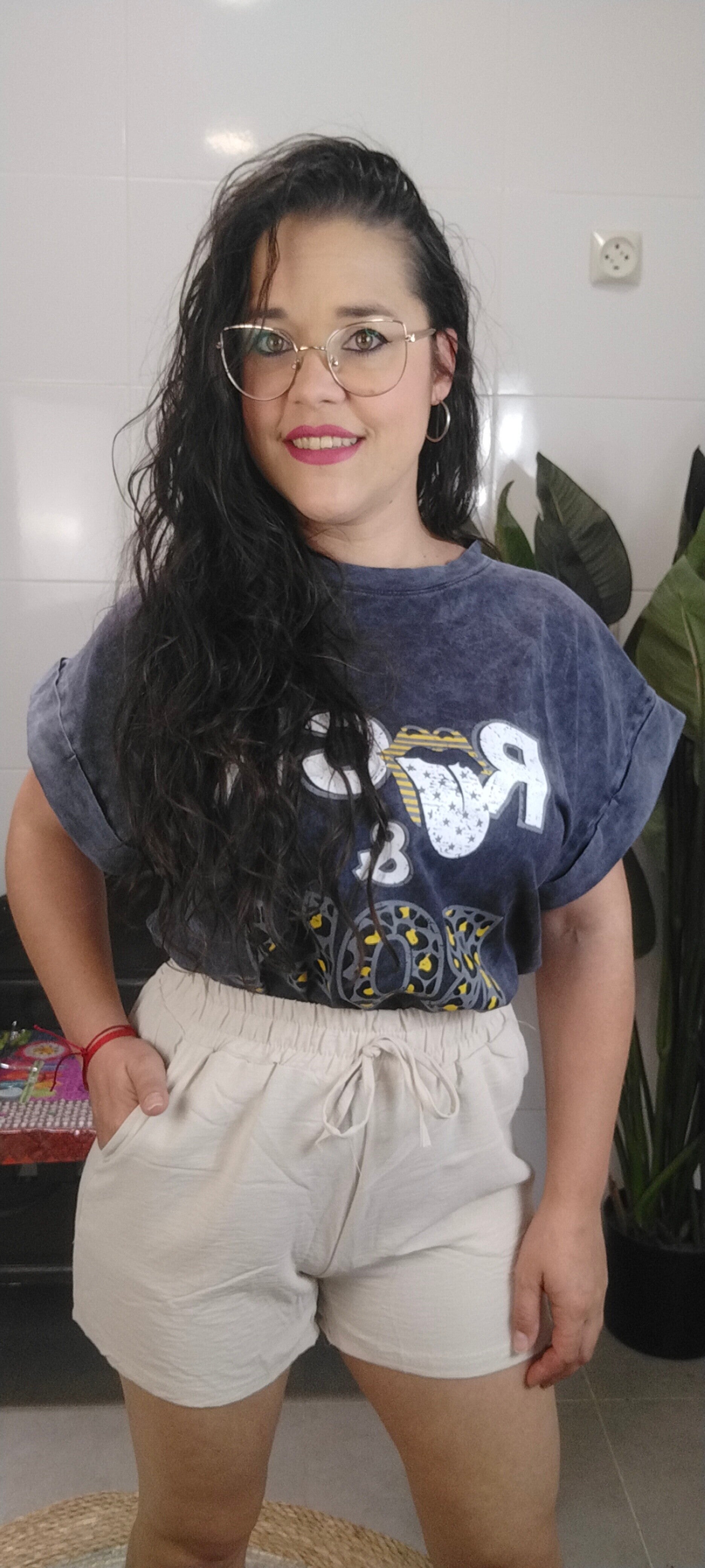 CAMISETA ROCK DESGASTADA