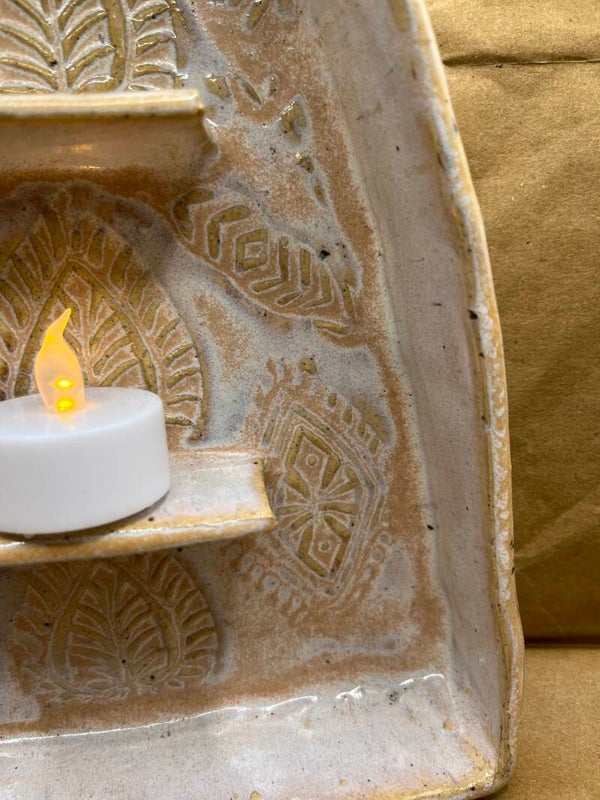 Altaar handgemaakt keramiek