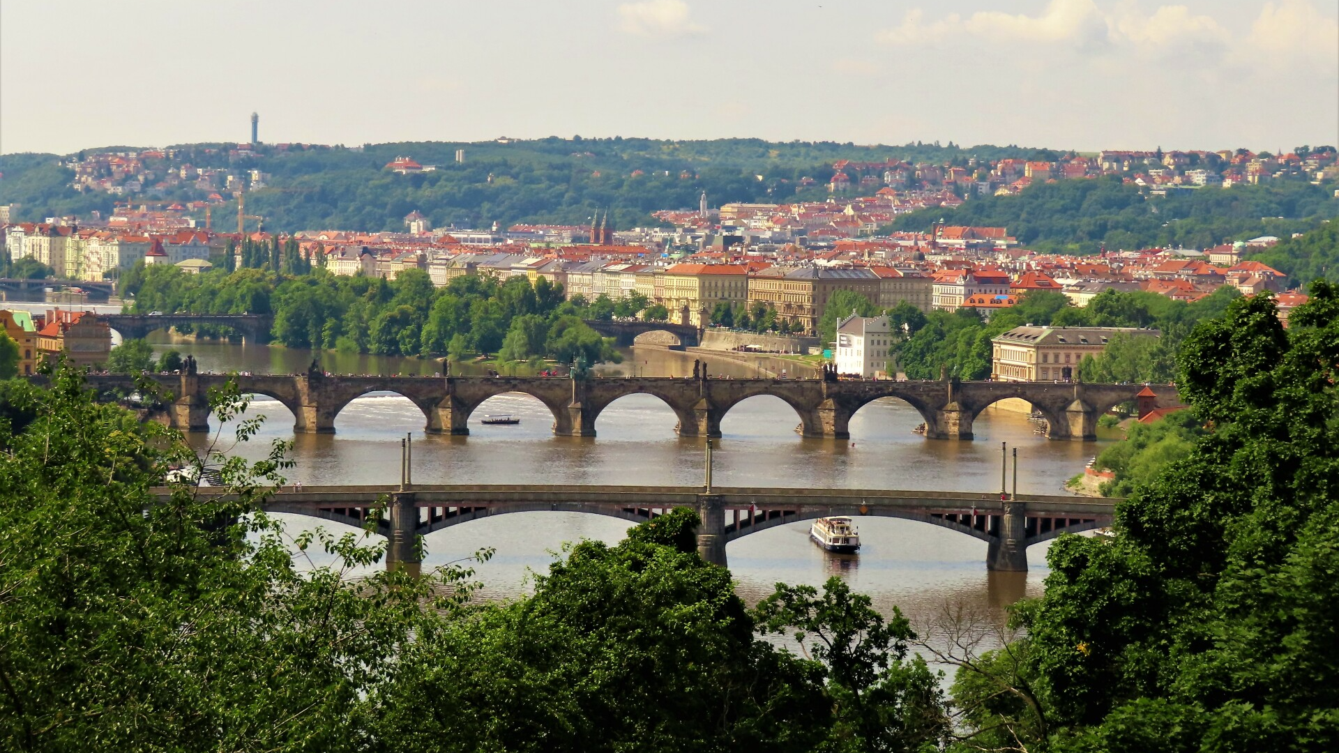 Het adembenemende uitzicht vanaf Letna