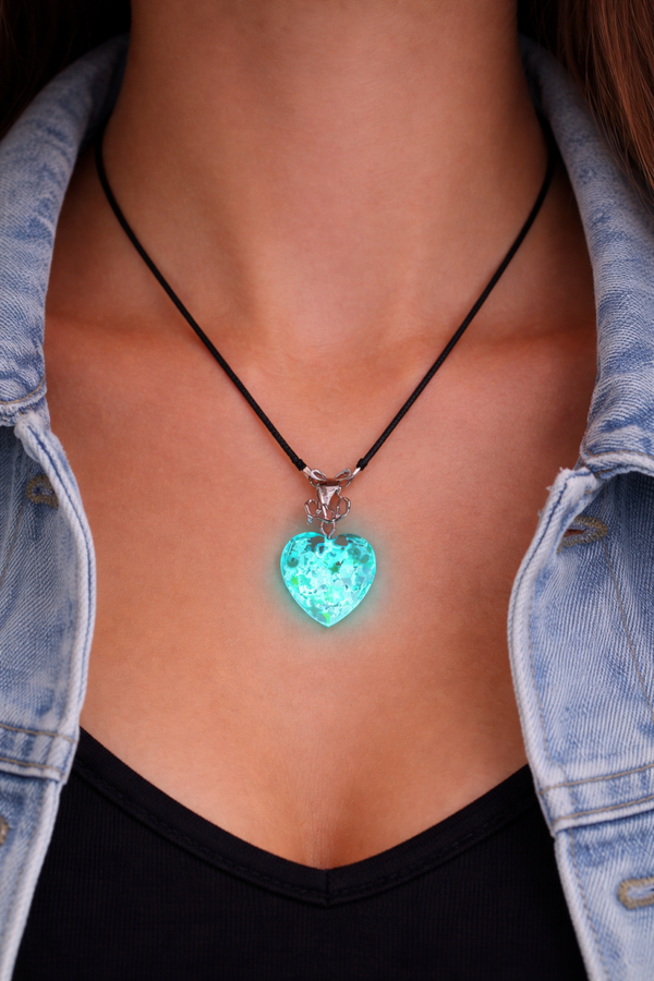 Glow ketting hart