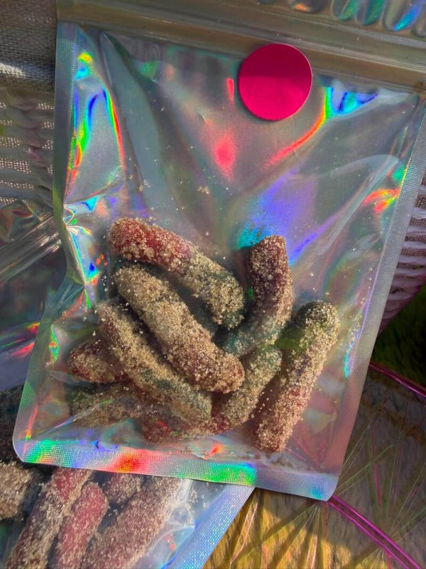 Strong Very Berry Worm Gummiez
