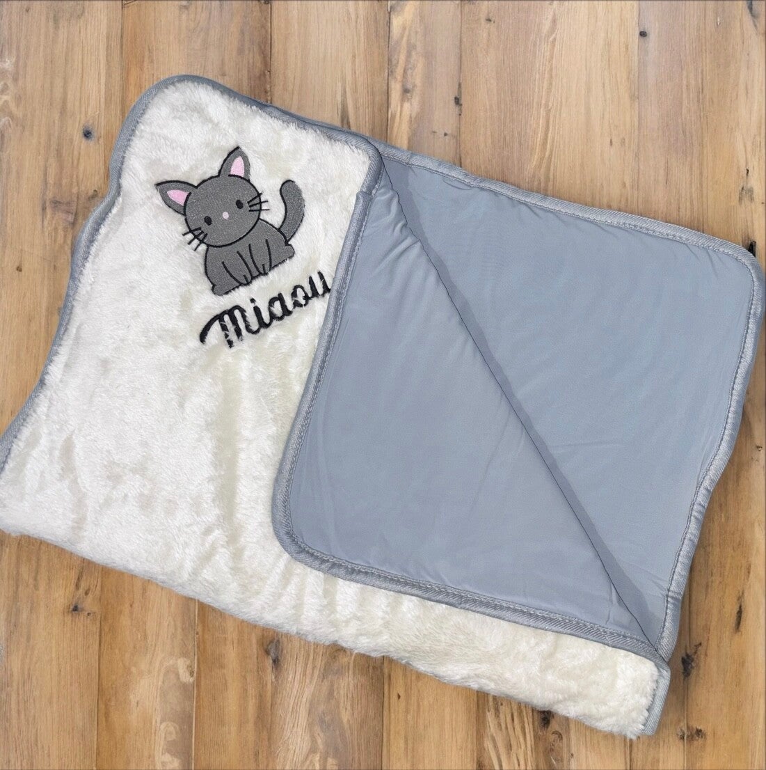 Couverture 4 saisons pour chat "Miaou"