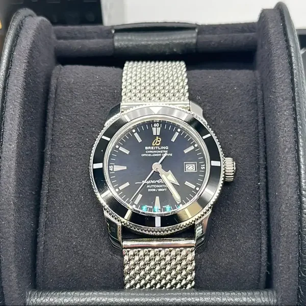 Breitling Superocean heritage (Black/Blue/Green)