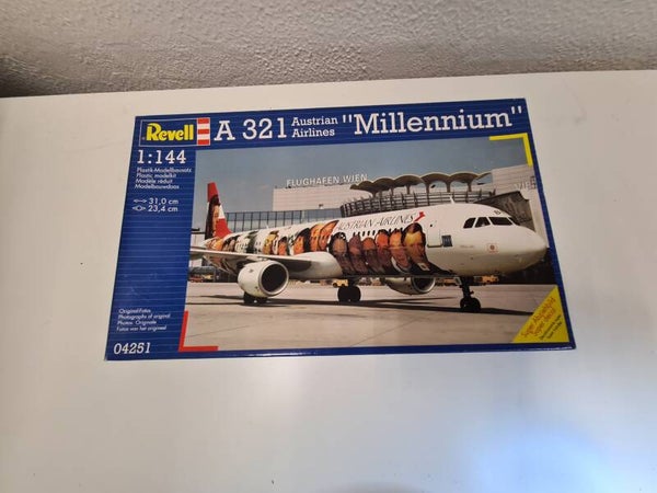 Sale A 321 Austrian Airlines "Millennium" Revell  Nr. 04251  1:144