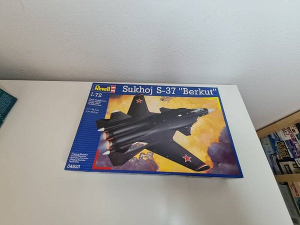 Sukhoi S-37 Berkut Revell Nr. 04623 1:72