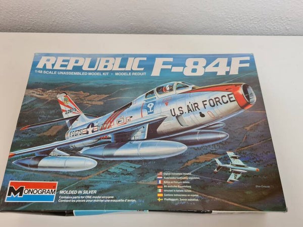 Republic F-84F Monogram  Nr. 85-5437  1:48