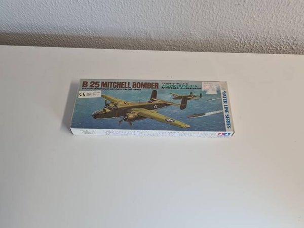 B-25 Mitchell Bomber Tamiya  Nr. 31515  1:700
