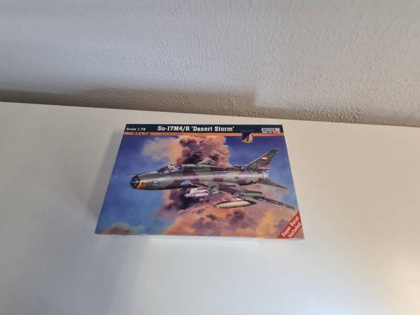 Su-22m4/R 'Desert Storm' MisterCraft  No. D-17  1:72