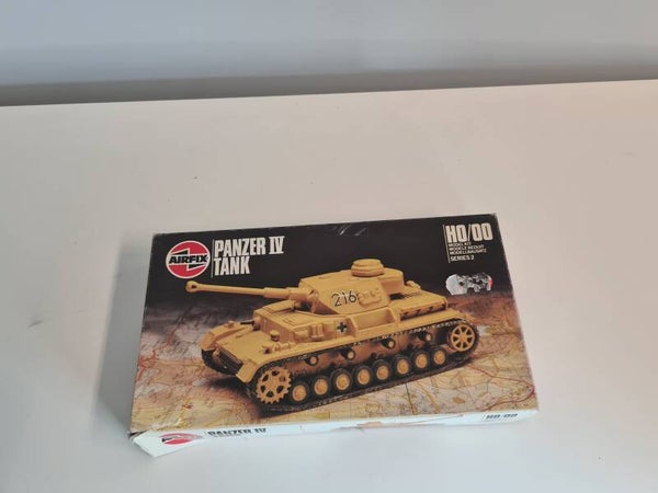 Panzer IV Tank Airfix  No. 02308  1:76