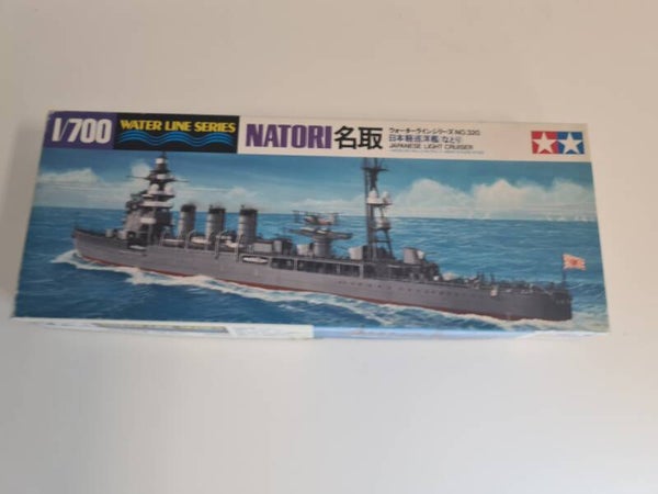 Japanese Light Cruiser Natori Waterline Series Tamiya  Nr. 31320  1:700