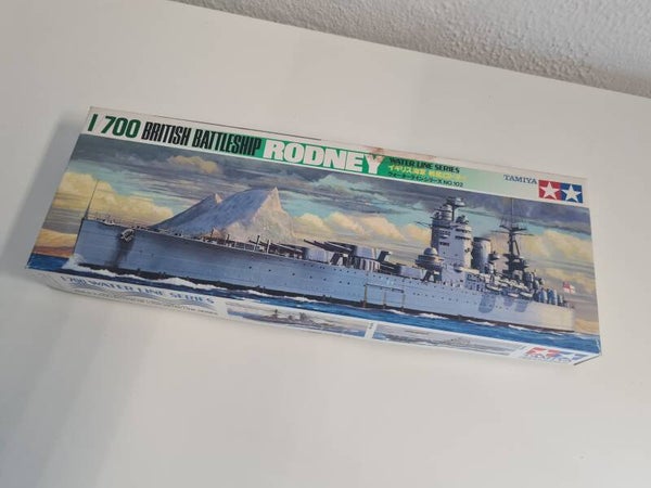 British Battleship HMS Rodney Waterline Series Tamiya  Nr. WL.B102  1:700