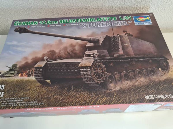 German 12.8cm Selbstfahrlafette L/61 "Sturer Emil" Trumpeter  Nr. 00350  1:35 neu