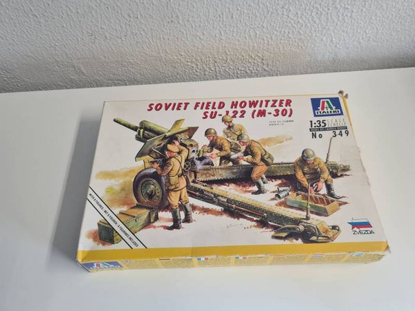 Soviet Field Howitzer SU-122 (M-30) Italeri  Nr. 349  1:35