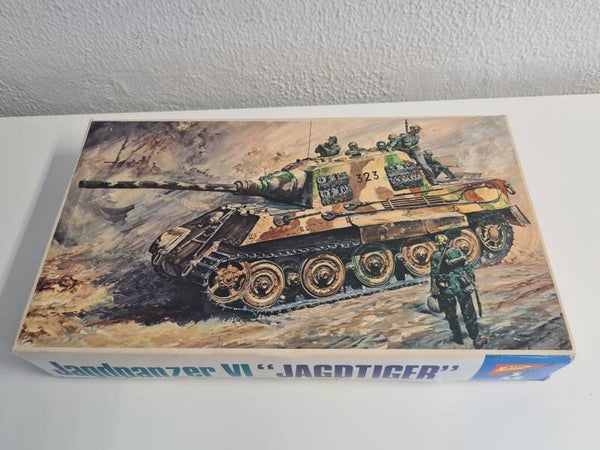 Jagdtiger Nichimo  Nr. 3323  1:35
