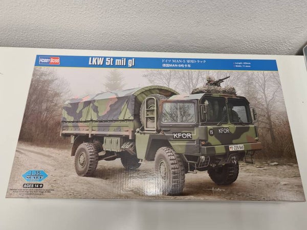 German LKW 5t mil gl HobbyBoss  Nr. 85507  1:35 neu
