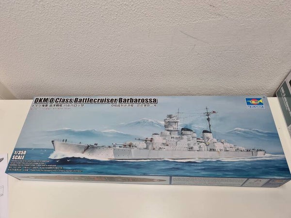DKM O-Class Battlecruiser Barbarossa Trumpeter  No. 05370  1:350 neu