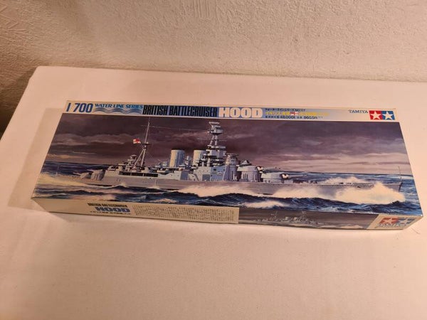 British Battlecruiser Hood Water Line Series Tamiya Nr. WL.B127 1:700