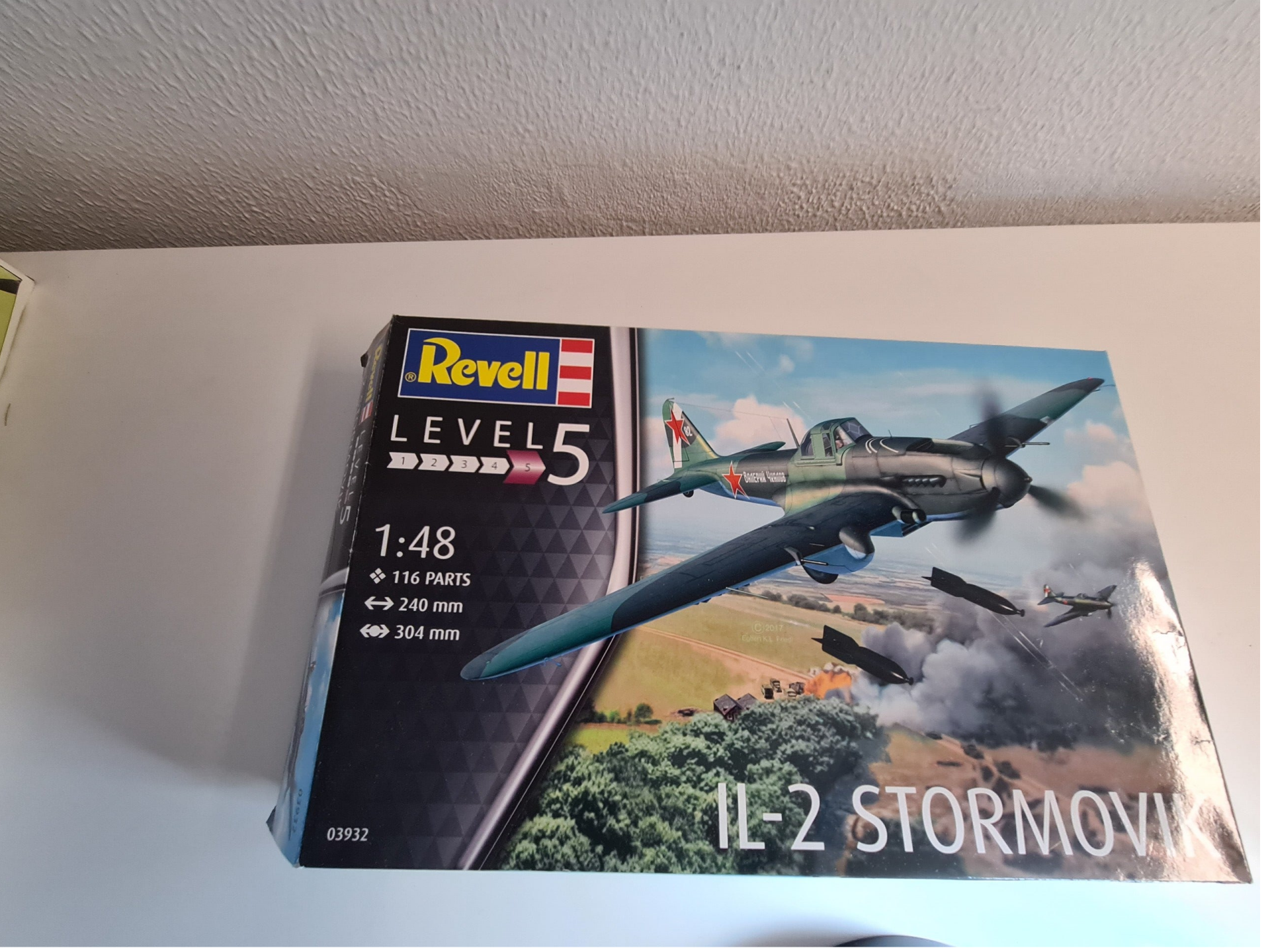 IL-2 Stormovik Revell  Nr. 03932  1:48 neu