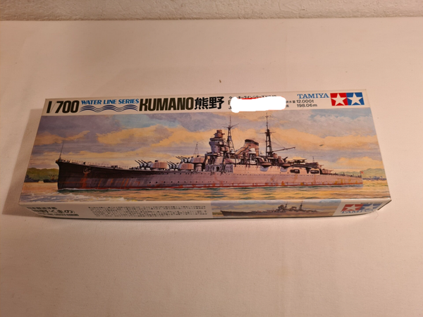 Japan Light Cruiser Kumano Water Line Series Tamiya Nr. WL.C019 1:700
