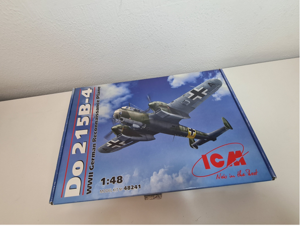 Do 215B-4 WWII German Reconnaissance Plane ICM  Nr. 48241  1:48 neu