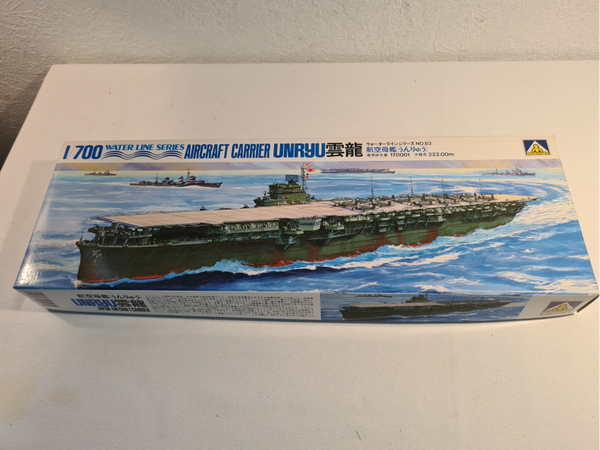 Water Line Series Aircraft Carrier Unryu Aoshima Nr. WL.A083 1:700