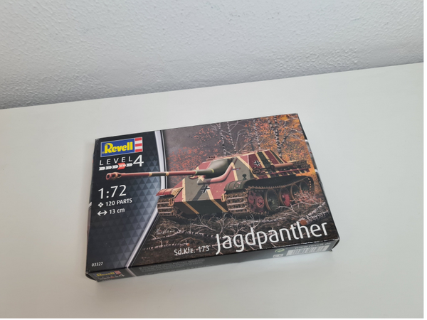 Sd.Kfz.173 Jagdpanther Revell  Nr. 03327  1:72 neu