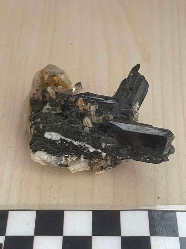Aegirine met Orthoklaas en Rookkwarts uit Malawi 4