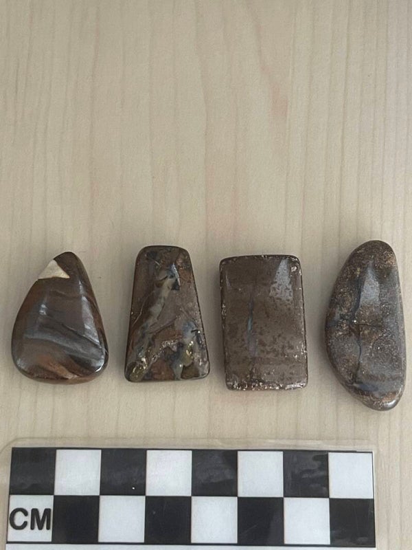 Boulderopaal Hanger uit Australië groot (Inclusief Koord)
