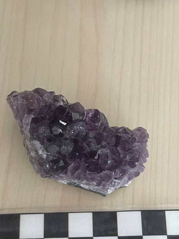 Amethist cluster uit Uruguay B